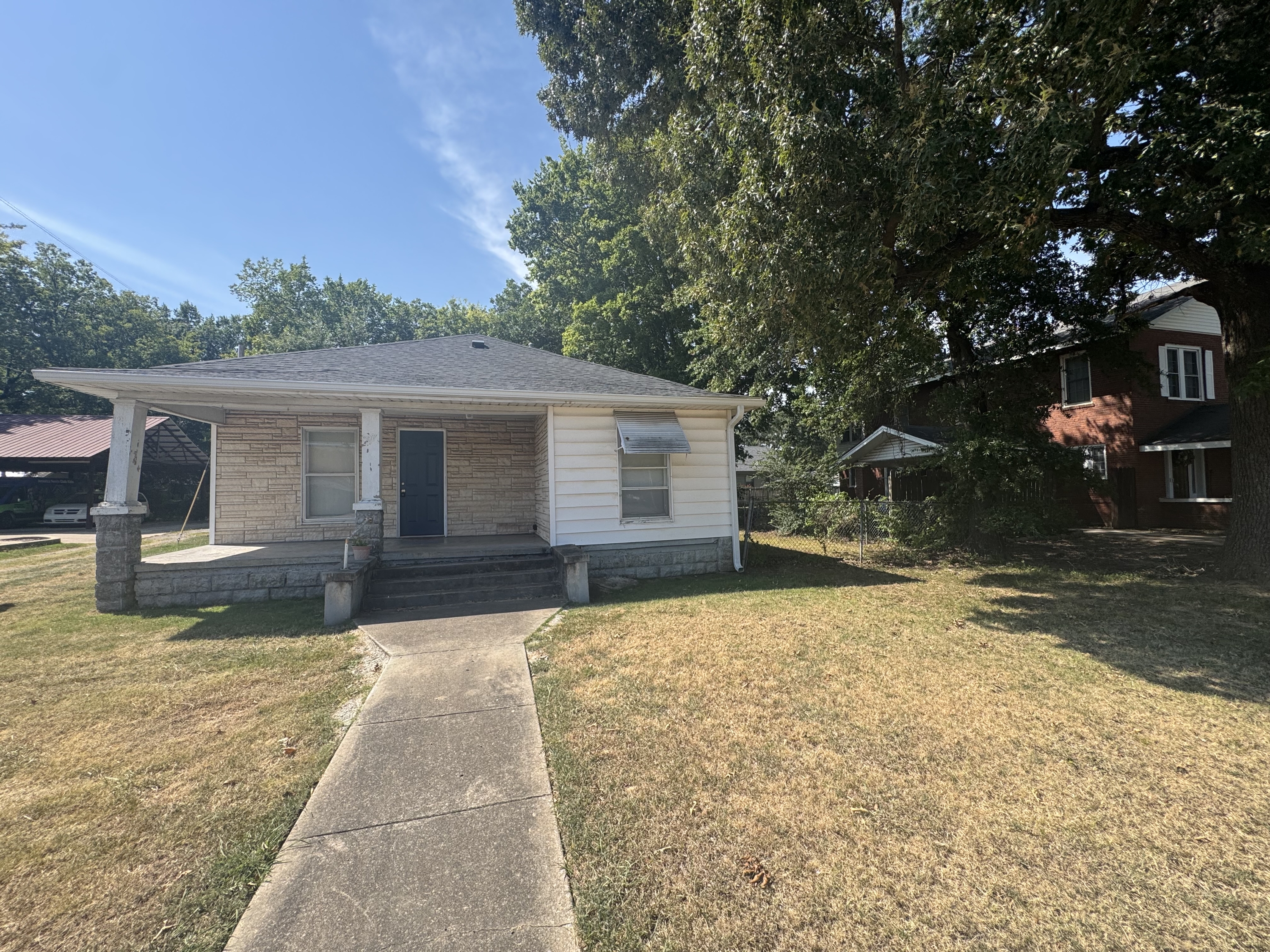 307 North Witte Street